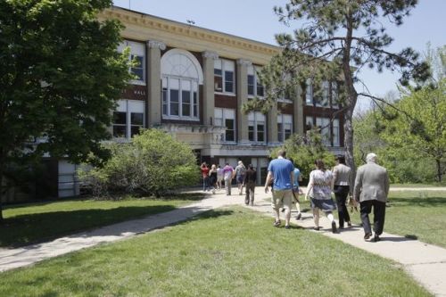 Click here for the Kalamazoo Gazette article