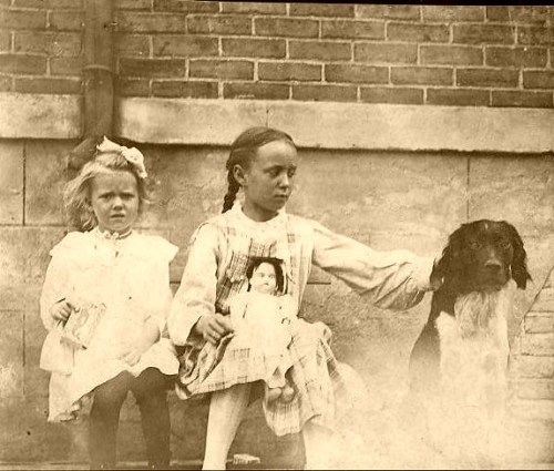 Alice Leeuwenhoek with doll